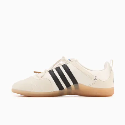 adidas Originals x Bad Bunny Ballerina Weiss_0005_Ebene 2.jpg