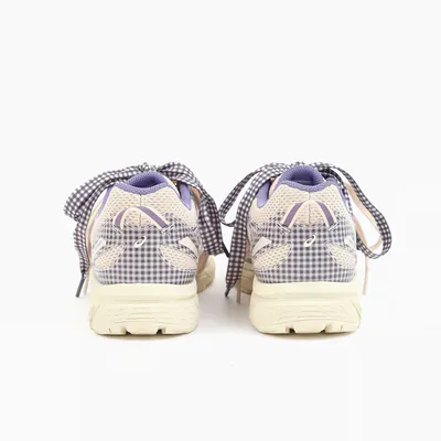 ASICS x Story mfg. Gel-Venture 6 -2 _0000_Ebene 8.jpg
