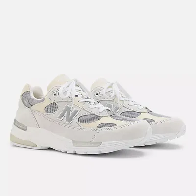 Made in USA 992 Core Schuhe white_0003_Ebene 3.jpg