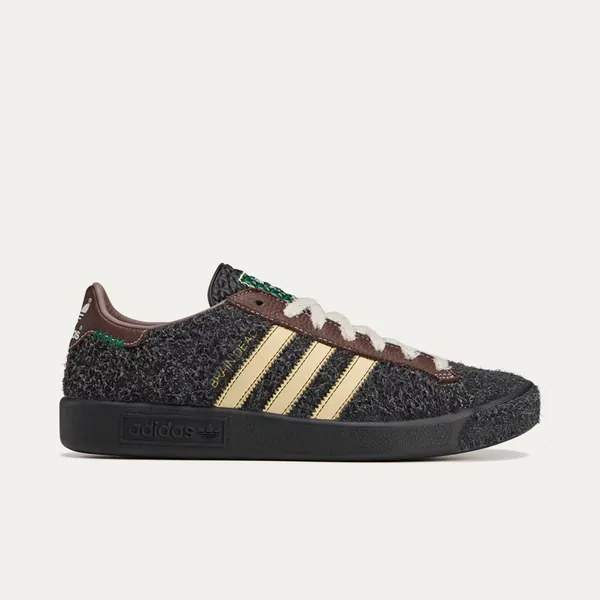 Forest Hills Brain Dead Schuh black_0005_Ebene 1.jpg