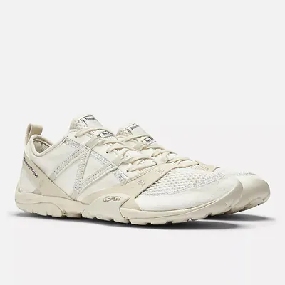 District Vision x New Balance MT10O Schuhe beige_0004_Ebene 2.jpg