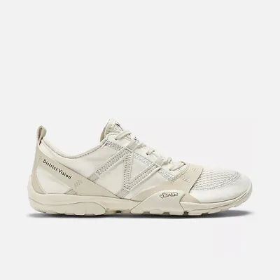 District Vision x New Balance MT10O Schuhe beige_0005_Ebene 1.jpg