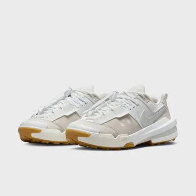 Nike2.jpg