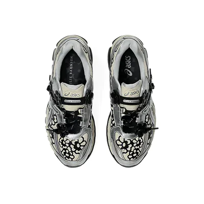 CECILIE BAHNSEN x GEL-KAYANO 20 silver_0001_Ebene 6.jpg