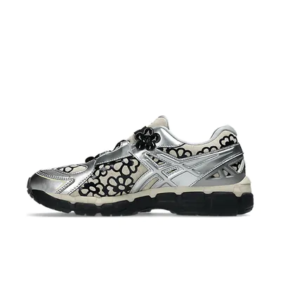 CECILIE BAHNSEN x GEL-KAYANO 20 silver_0003_Ebene 4.jpg