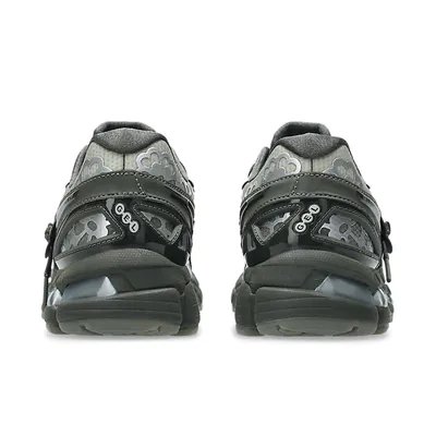 CECILIE BAHNSEN x GEL-KAYANO 20 olive_0002_Ebene 5.jpg