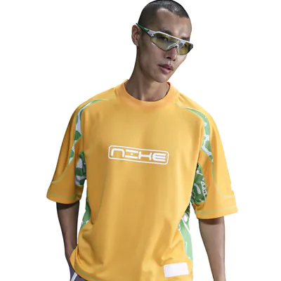 frog-nike-1_0000_Ebene 5.jpg