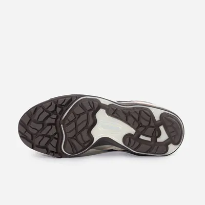 niketravis_0000_Ebene 6.jpg