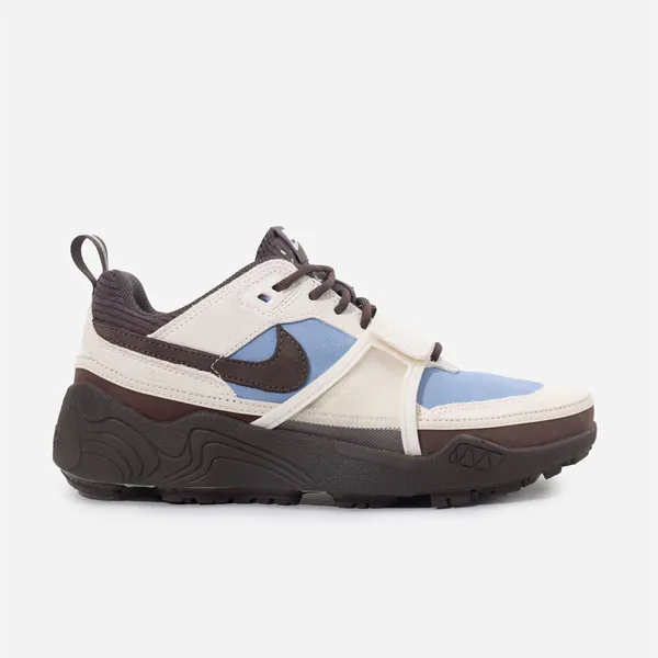 niketravis_0005_Ebene 1.jpg