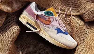 am1tanlines.jpg