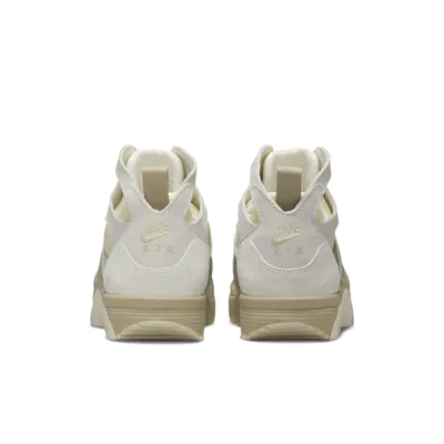 IB7678-100-snkr-3.jpg