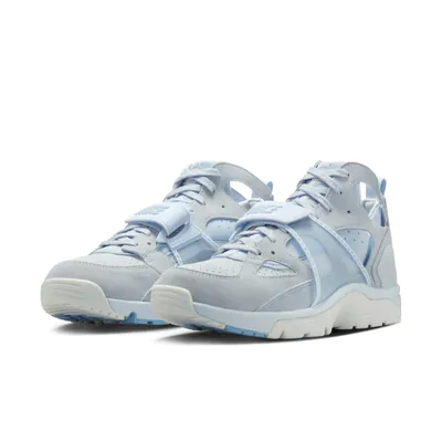 IB7678-400-snkr-2.jpg