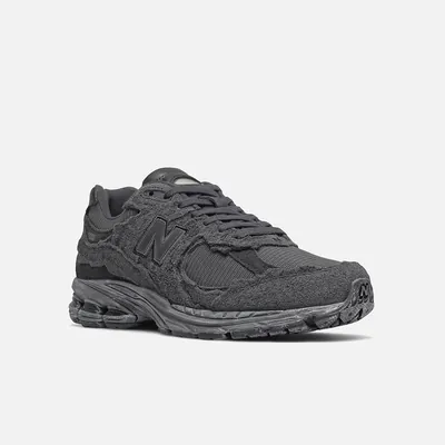 2002-dark-grey-snkr-2.jpg