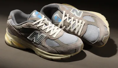 new balance 2010 grey days menu2 snkr.png