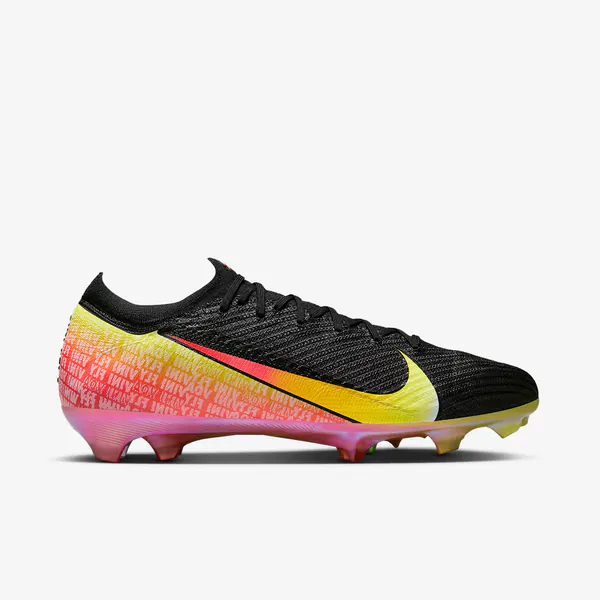vini-nike-shoe-snkr-1.jpg