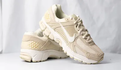 nike zoom vomero 5 beach light khaki menu2 snkr.png