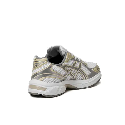 Asics-1130_0000_Ebene 4.jpg