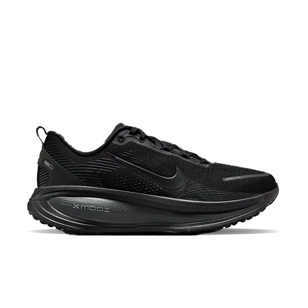 zoom-vomero-18-black-snkr.jpg