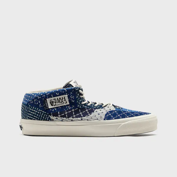 Vans-OTW-HALF_0003_Ebene 1 Kopie.jpg
