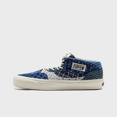 Vans-OTW-HALF_0004_Ebene 1.jpg