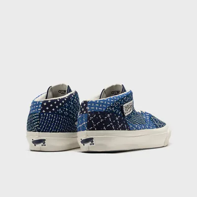 Vans-OTW-HALF_0000_Ebene 4.jpg