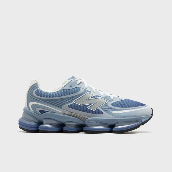 NewBalance_0002_Ebene 1 Kopie.jpg