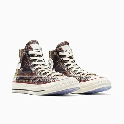 Converse-Rot_0003_Ebene 3.jpg