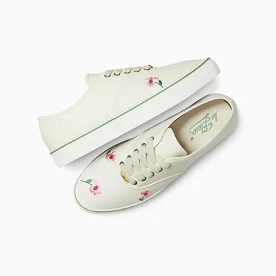 Converse-Naut-White_0002_Ebene 4.jpg