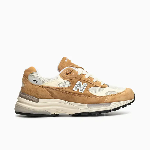 New Balance U992_0002_Ebene 1.jpg