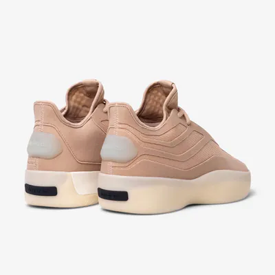 FEAR OF GOD ATHLETICS II BASKETBALLSCHUH_0000_Ebene 6.jpg