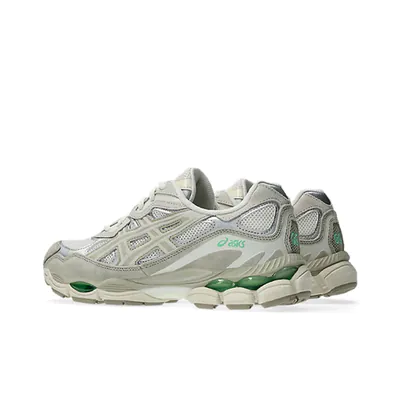 asics3.jpg