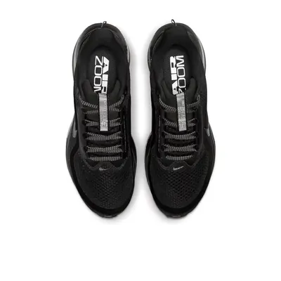 Nike_Pegasus_Premium_Black_Metallic_Silver_0002_Ebene_7.jpg?ex=6852a5d4&is=68515454&hm=bd791d7ed95de2f0da41b244de57fdb20f6f8b68f044fd71ab95ab59eef7b739&