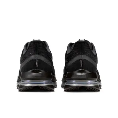Nike_Pegasus_Premium_Black_Metallic_Silver_0001_Ebene_8.jpg?ex=6852a5d4&is=68515454&hm=798506c510d8086514e19cfb484857aabc2cb28ac0e3451515383a6fd86054b4&