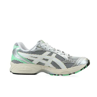 GEL-KAYANO_14-snkr_0003_Ebene_2.jpg?ex=685aae2e&is=68595cae&hm=e5e930db037c7c3ee55367c55de7ae1188d70c97453799a407aeb63da9f3541a&