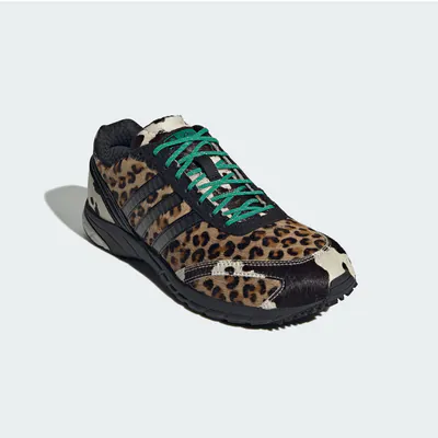 ADIZERO_ADIOS_OG_-snkr_0002_Ebene_5.jpg?ex=685bc6c4&is=685a7544&hm=d3623ec40ed3d7eeb5ec89694a10f7512993a136a012df1cd4025db493d3e70d&