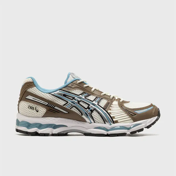 asicsGEL-KAYANO_12.1_BSTN_10th_Anniversary_Exclusive_snkr_0003_Ebene_1.jpg?ex=686d3d78&is=686bebf8&hm=7a962cc1b452eb2bed638369305a52f574bf7d073d32a7d808b9f54b4f10fd26&