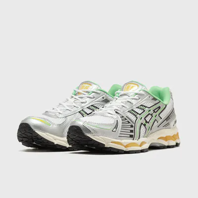 asicsGEL-KAYANO_12.1_BSTN_10th_Anniversary_ExclusiveMenthol_SNKR_0002_Ebene_2.jpg?ex=686e424c&is=686cf0cc&hm=f5365cb38ef75a4efa80e4f5fb320af950632cc6cdd0c9406966dce8bf44b8e5&