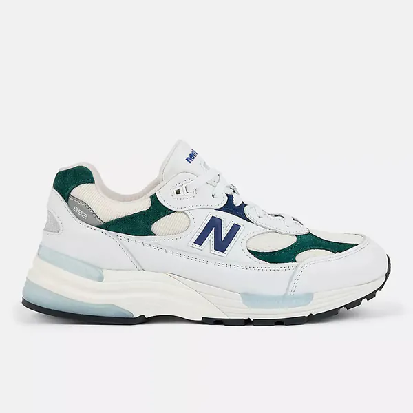 new-balance-992-made-in-usa-marsh-green-u992gb-1.png