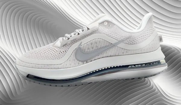 NikePegasusPremium-Men2.jpg