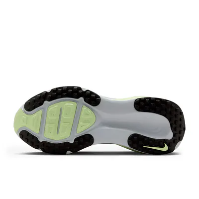 nike-vomero-18-barely-volt-hm6804-107-4.png