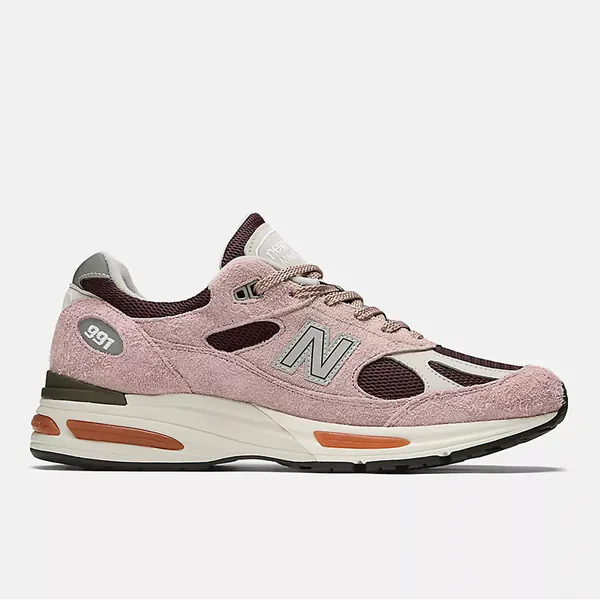 new-balance-made-in-uk-991v2-deauville-mauve-u991pr2-1.png