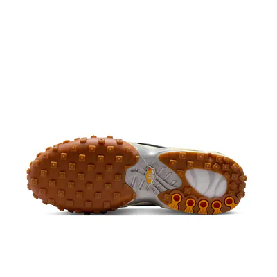 nike-air-max-waffle-sail-ib3656-100-4.png
