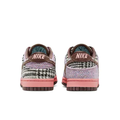harris-tweed-x-nike-dunk-low-denim-turqouise-hq5036-902-2.png