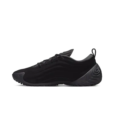 nike-astra-ultra-black-fz5778-004-4.png