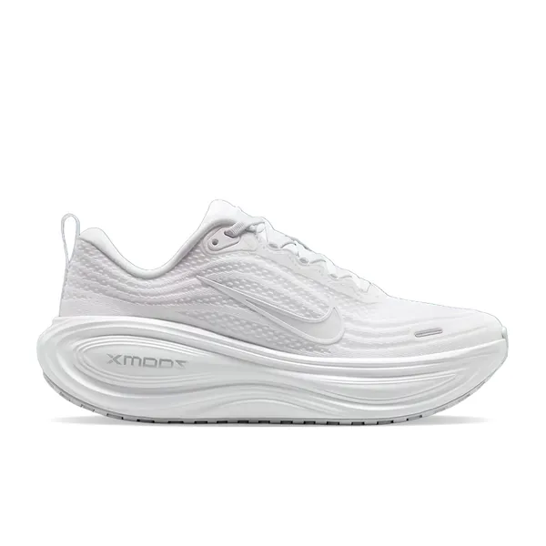 nike-vomero-plus-triple-white-hv8154-102-1.png