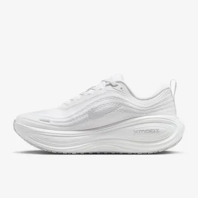 nike-vomero-plus-triple-white-hv8154-102-3.png