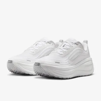 nike-vomero-plus-triple-white-hv8154-102-6.png