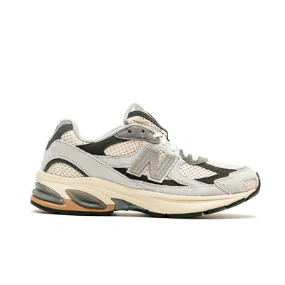 new-balance-2010-cream-grey-u2010tto-1.png