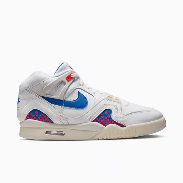 nike-air-tech-challenge-2-pixel-court-fz9033-102-1.png