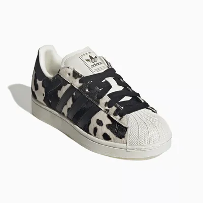 adidas-superstar-cow-print-jp8164-3.png